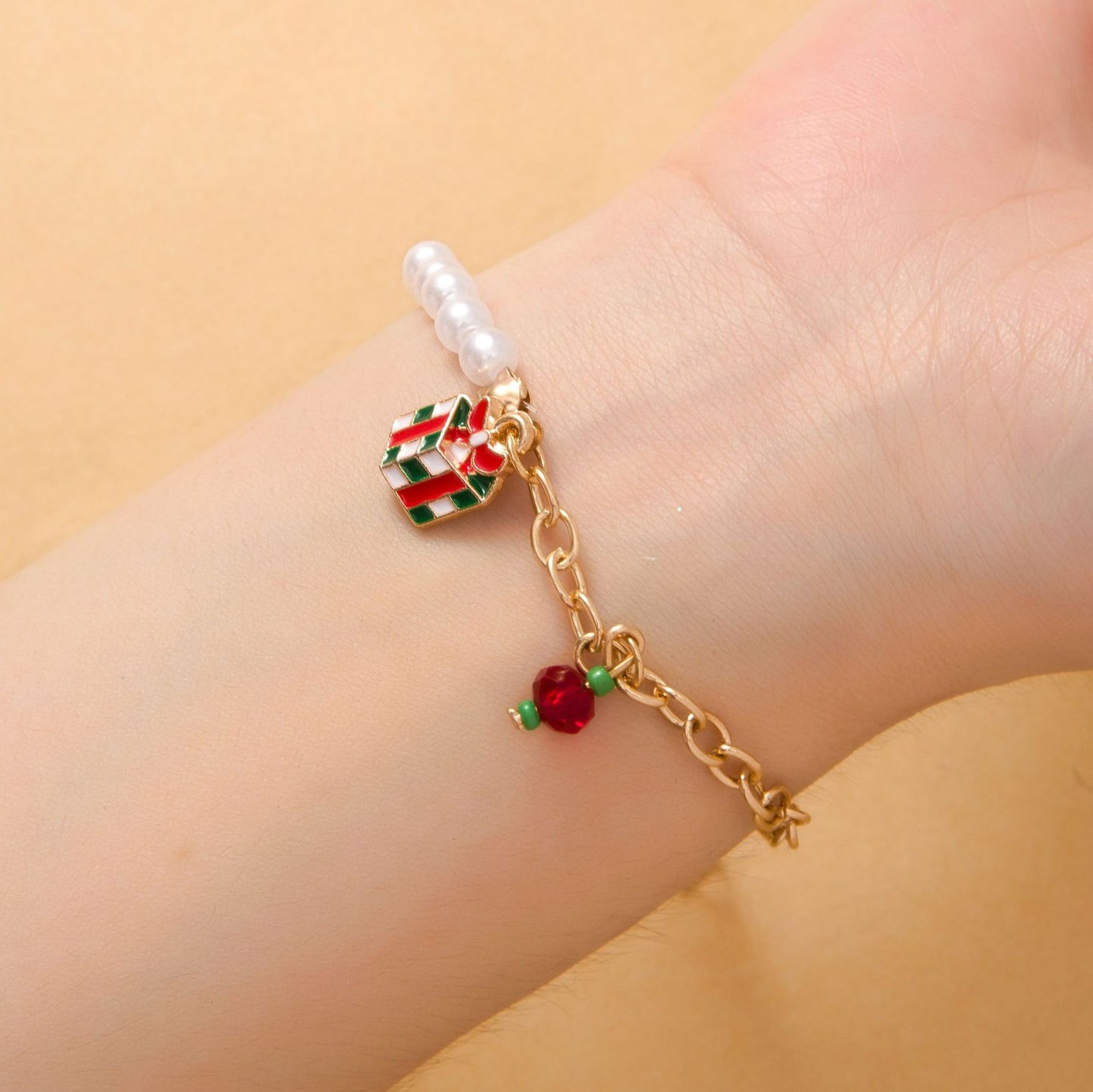 Christmas Alloy Jewelry Christmas Tree Santa Snowman Elk Bells Snowflake Christmas Bracelet